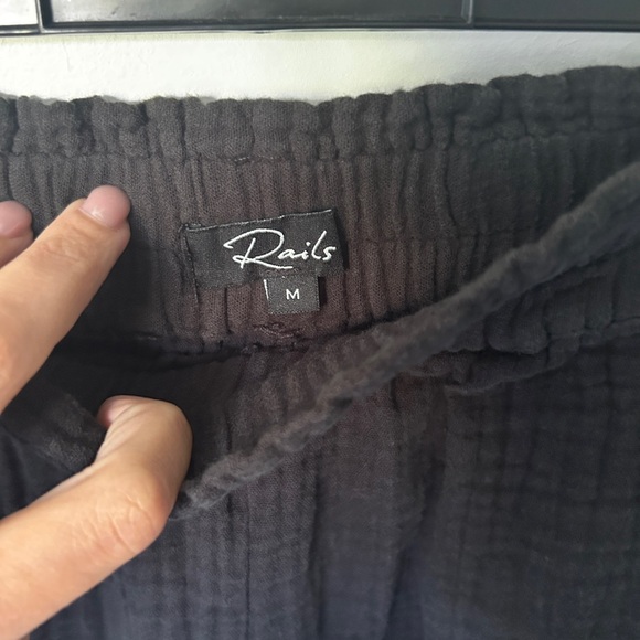 Rails Black Matching Set - Picture 3 of 8